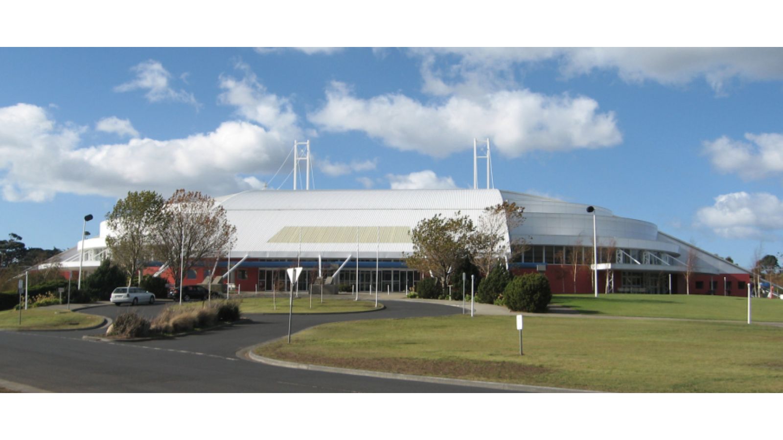 derwentEntertainmentCentre20070508ByWikiIan cropp